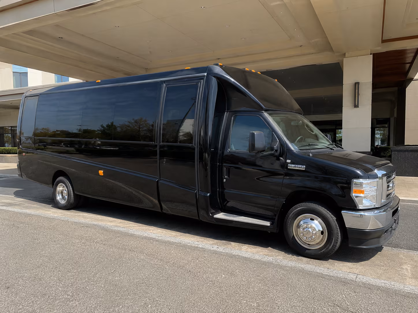bachelorette party bus wine tours in anchorage